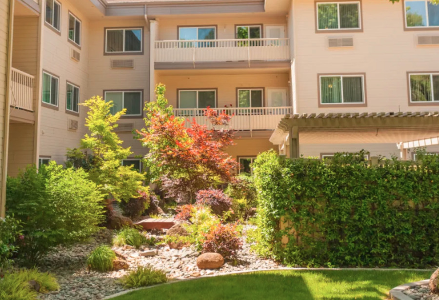 River Commons Senior Living