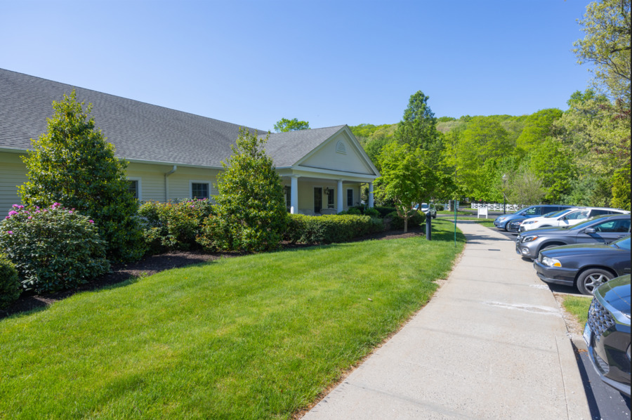 Commonwealth Senior Living at Haddam