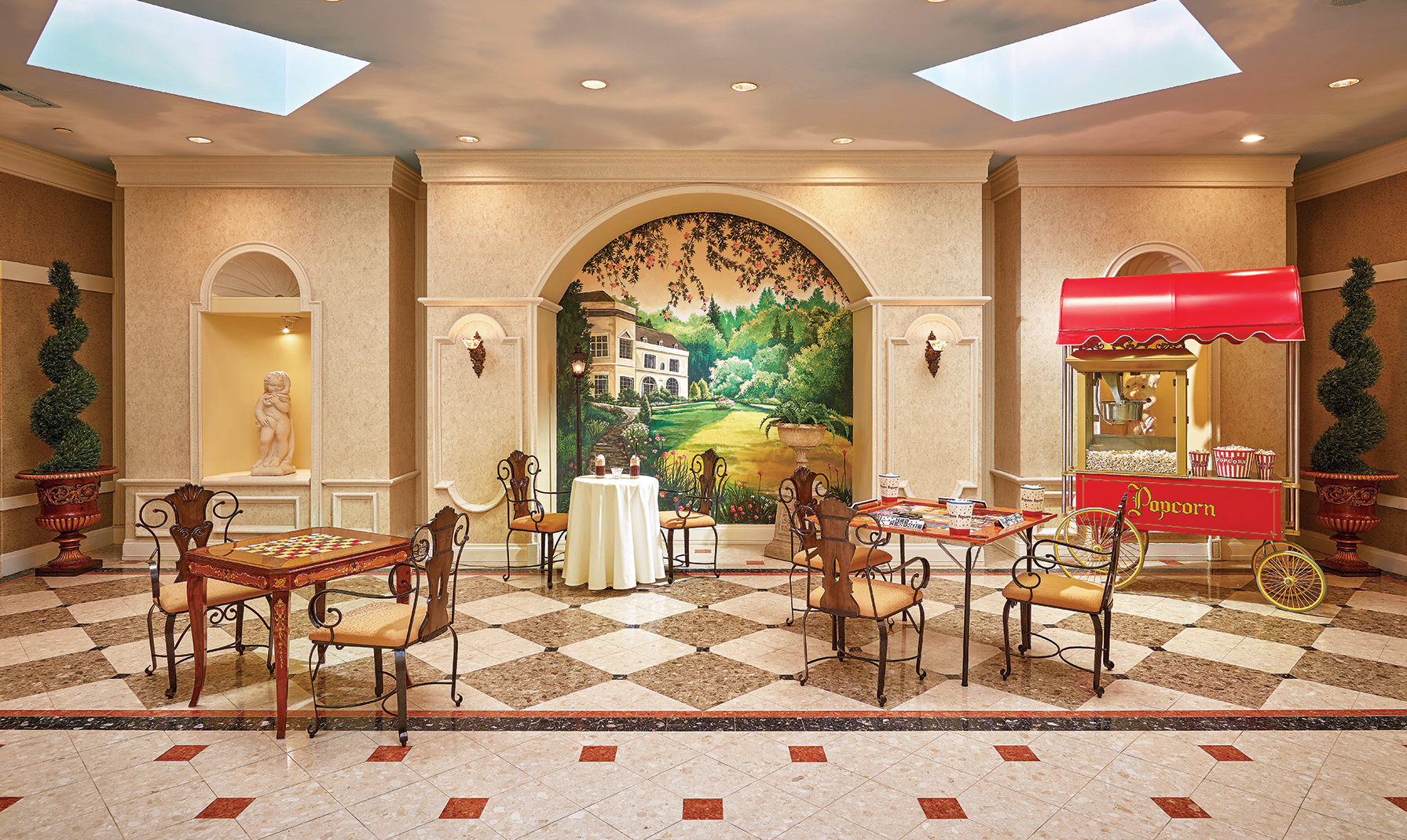 The Palace Renaissance & Royale | AssistedLiving.org