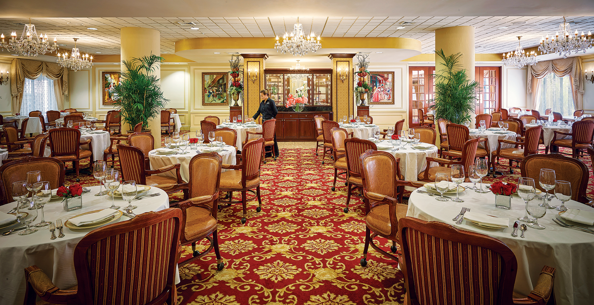 The Palace Renaissance & Royale | AssistedLiving.org