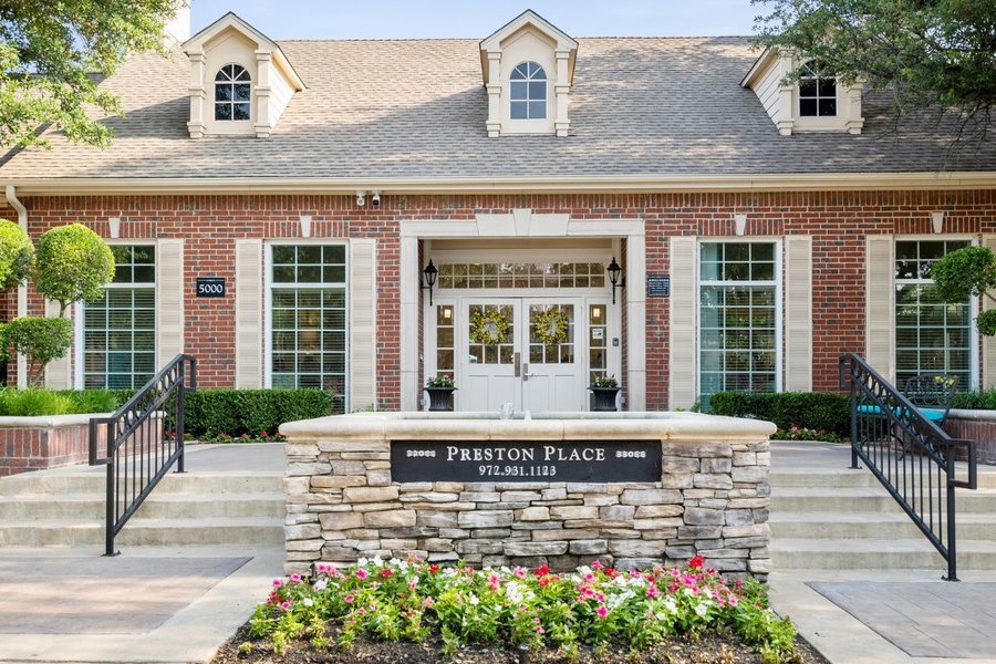 The Oaks at Plano