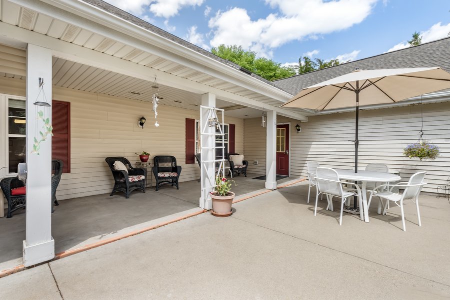 Hallowstone at Inver Grove Heights