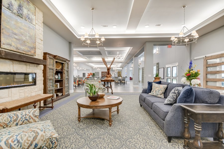 Legacy Oaks of Azle Senior Living