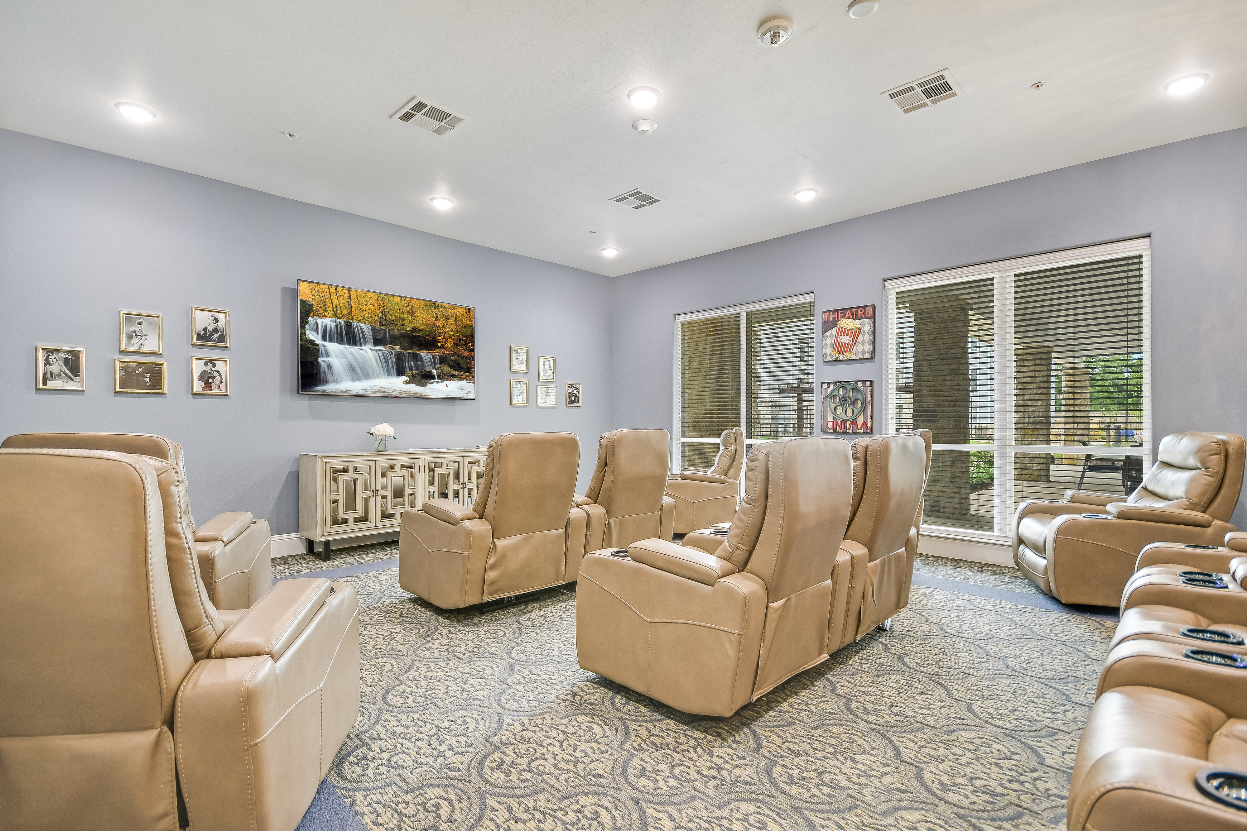 Legacy Oaks of Azle Senior Living