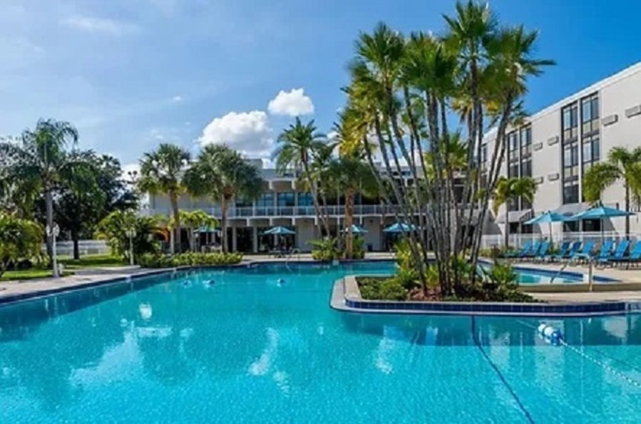 Salterra at St. Petersburg