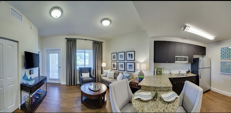 Discovery Village Palm Beach Gardens