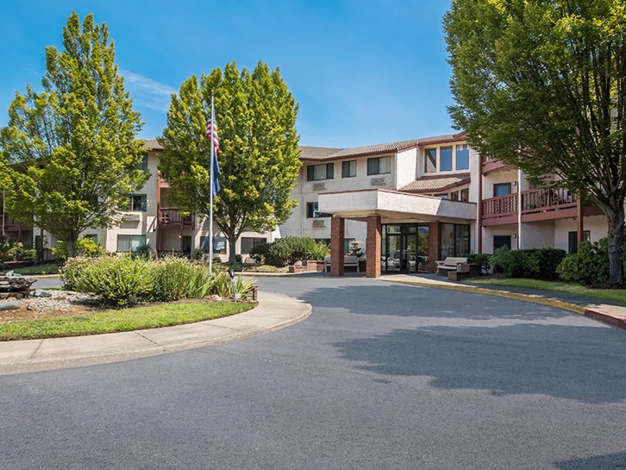 Solista Grants Place by Cogir