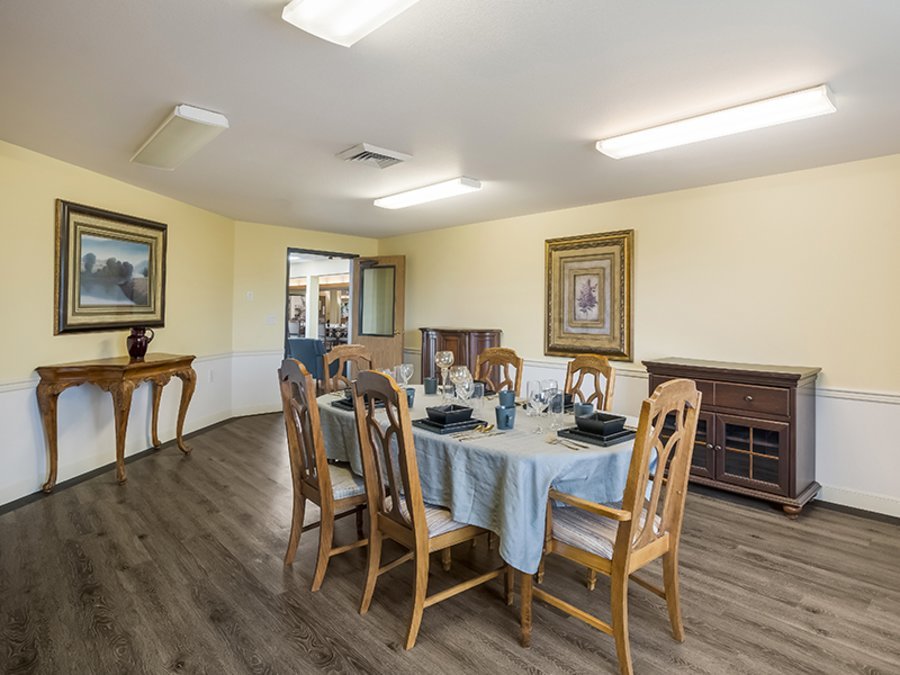 Solista Grants Place by Cogir