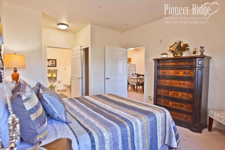 Pioneer Ridge Gracious Retirement Living 