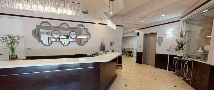 Pinnacles at Burton Assisted Living