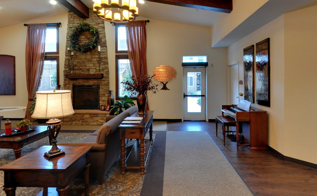 Carlton Senior Living Elk Grove