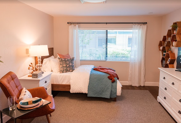 Carlton Senior Living Orangevale