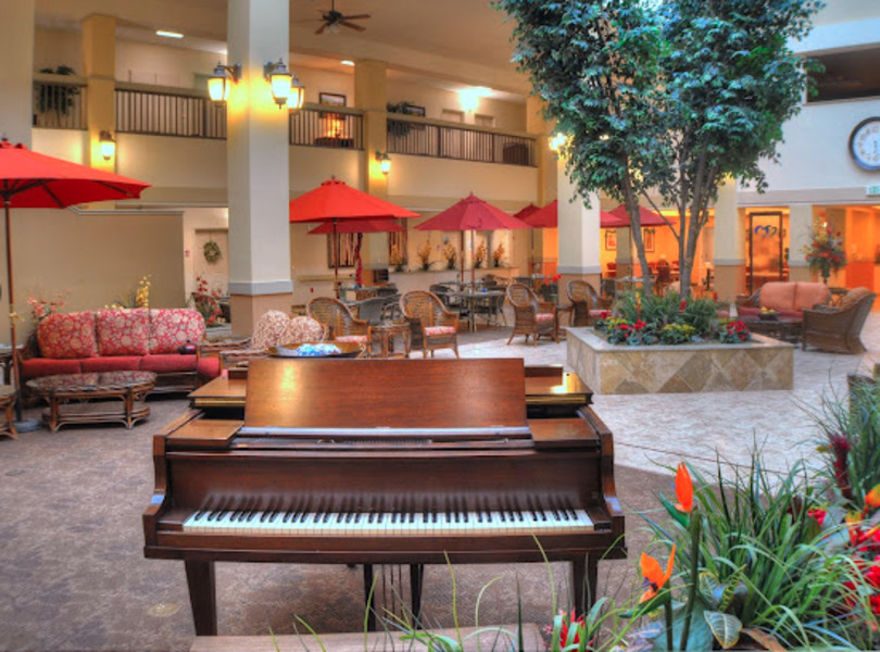 Carlton Senior Living Sacramento – Atrium Building