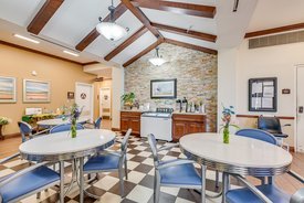 San Leandro Senior Living