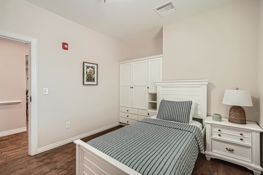 OneStone Oak Senior Living