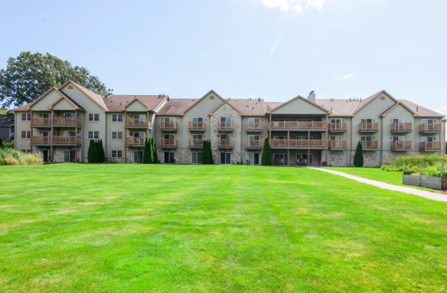 Charter Senior Living of Hasmer Lake