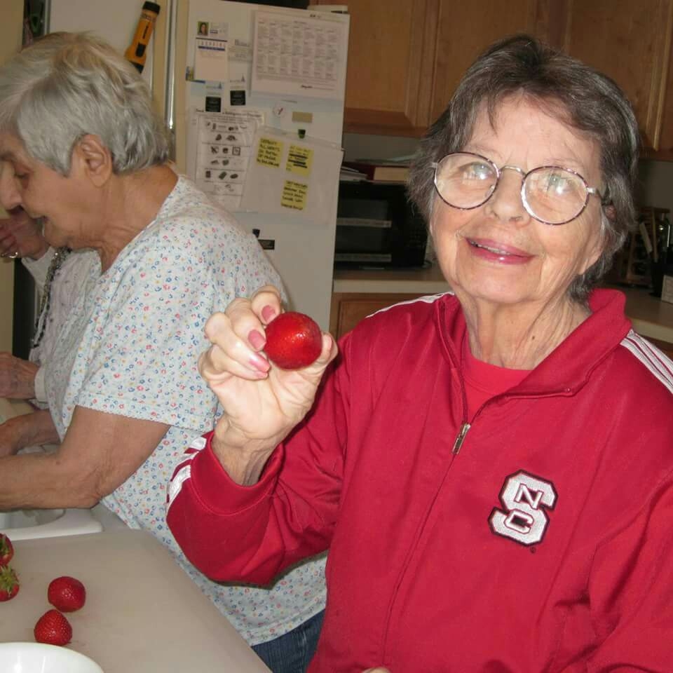 Lynn's Care Home at Sandy Forks