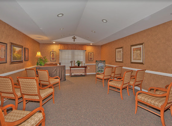 Charter Senior Living of Pekin