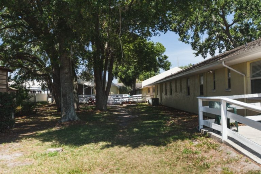 Angels Senior Living at North Tampa