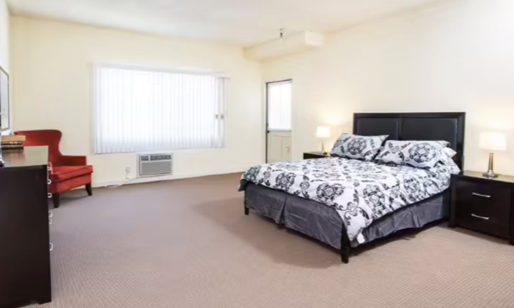 Vista Del Mar Senior Living
