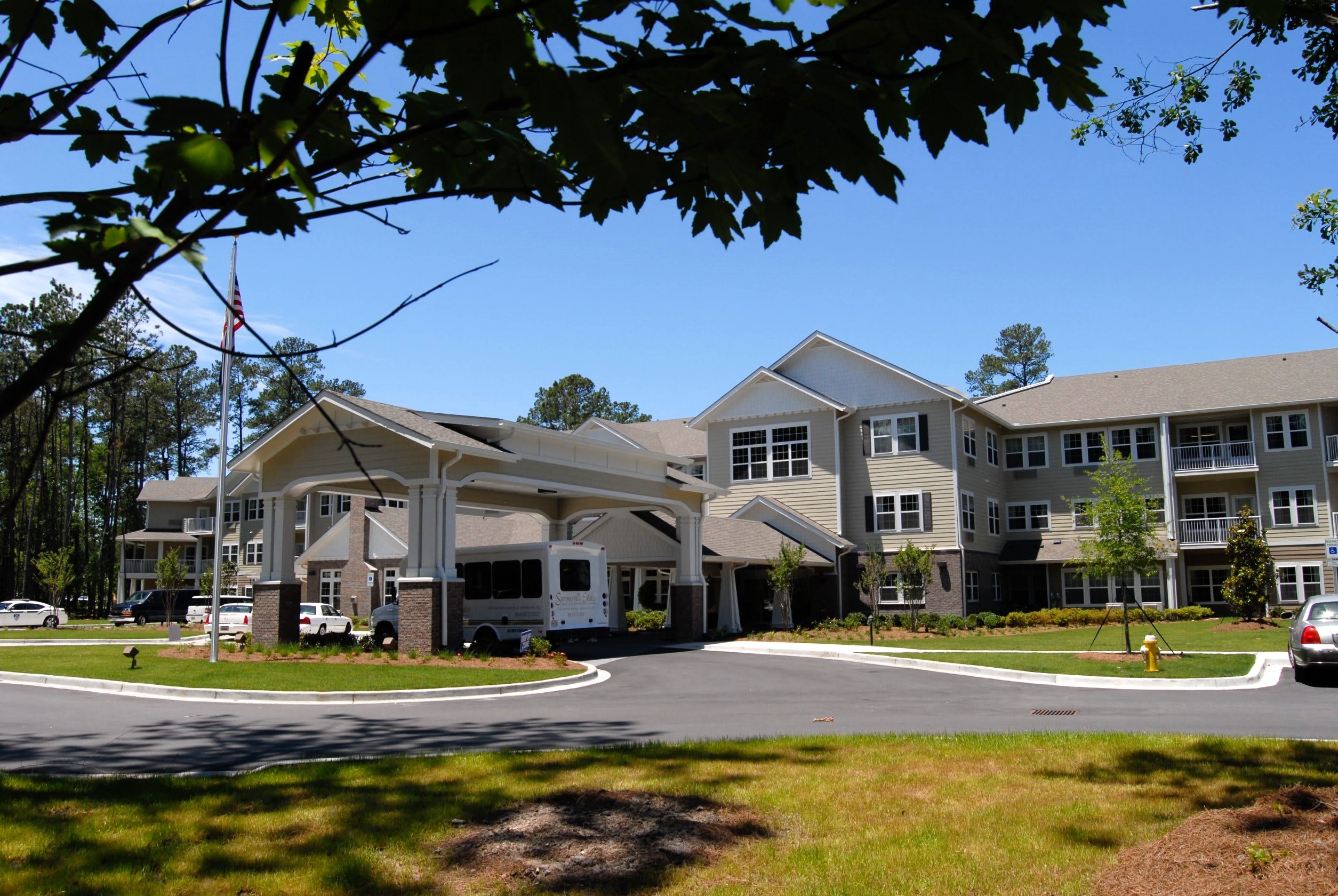 Summerville Estates Gracious Retirement Living - 14 Reviews