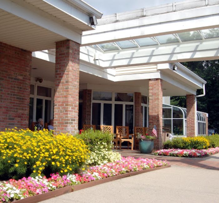 Mira Vie at Montville