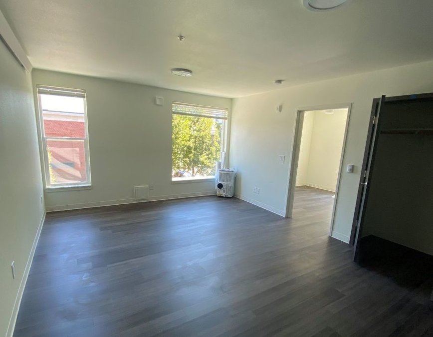 Miles Terrace Apartments