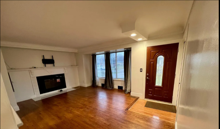 Halford Low & Behold