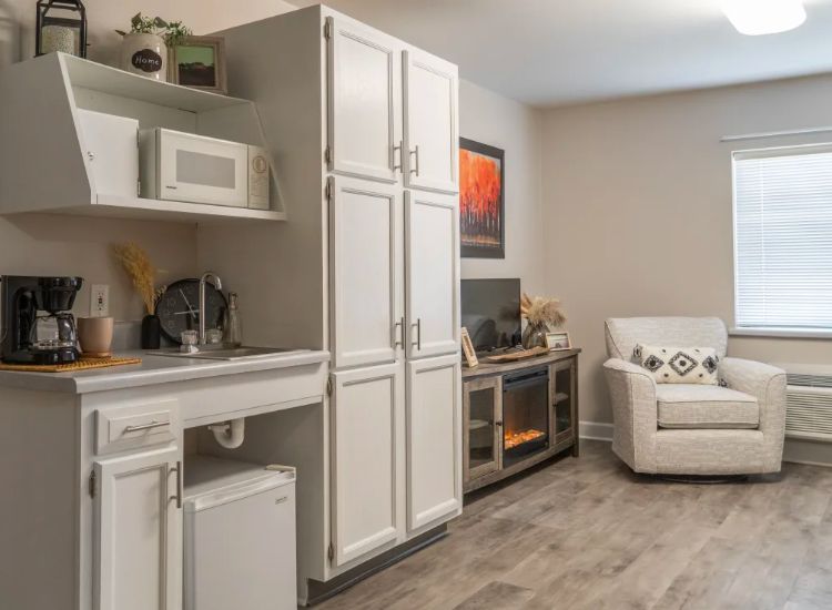 Apple Valley Place at Charles City