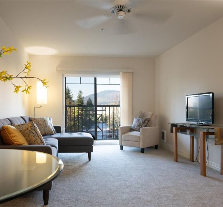 University House Issaquah