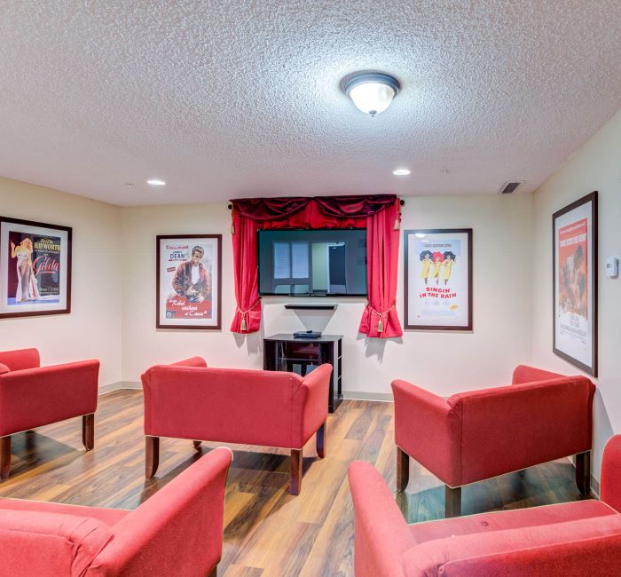 Vista Corona Senior Living