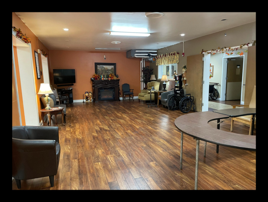 Armour Oaks Senior Living Community