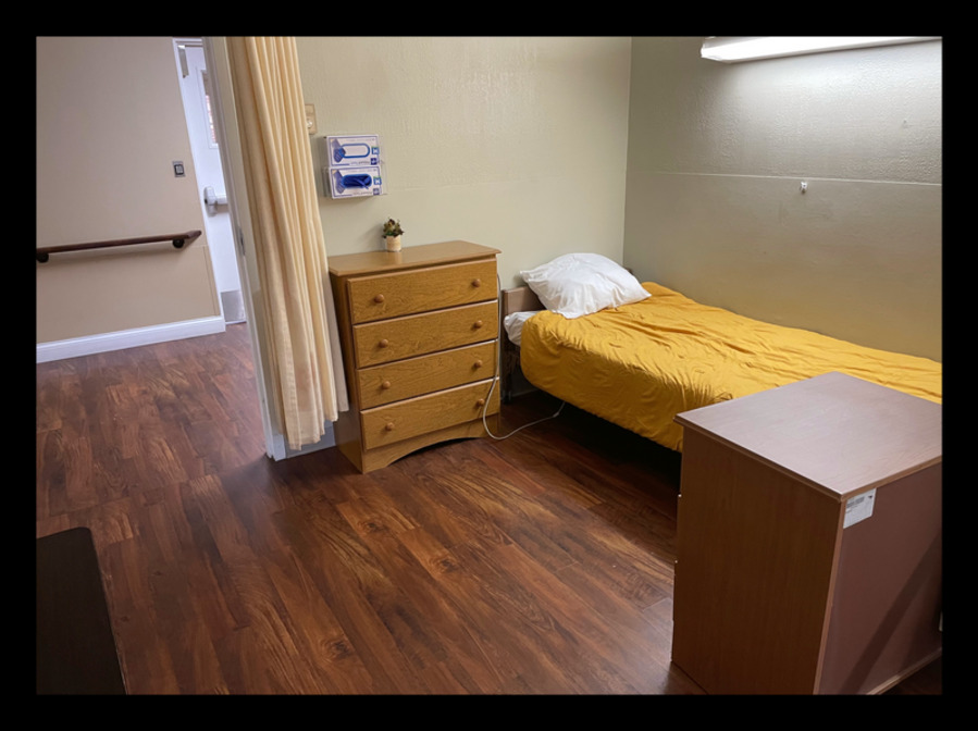 Armour Oaks Senior Living Community