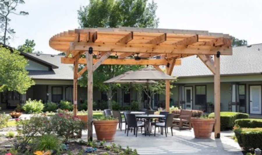 Heritage Oaks Assisted Living & Memory Care