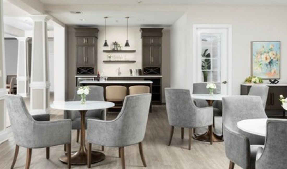 Heritage Oaks Assisted Living & Memory Care