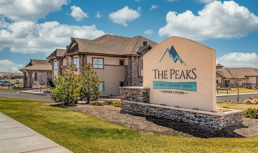 The Peaks at Old Laramie Trail