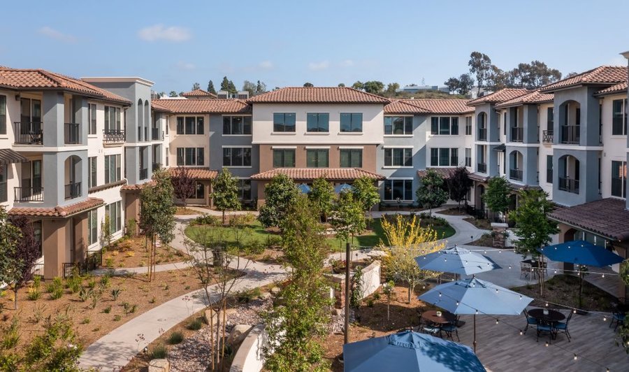 Santianna Oakmont Signature Living