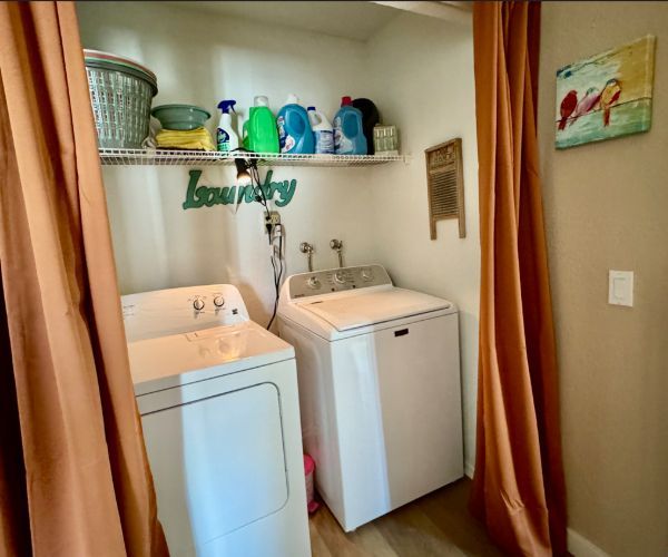 Joystar Assisted Living LLC