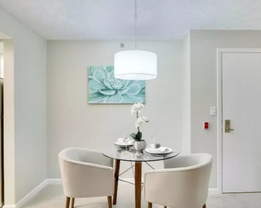 King's Reserve College Park