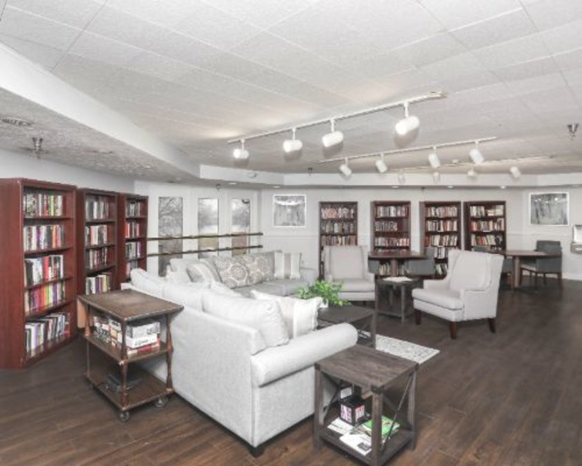 King's Reserve College Park