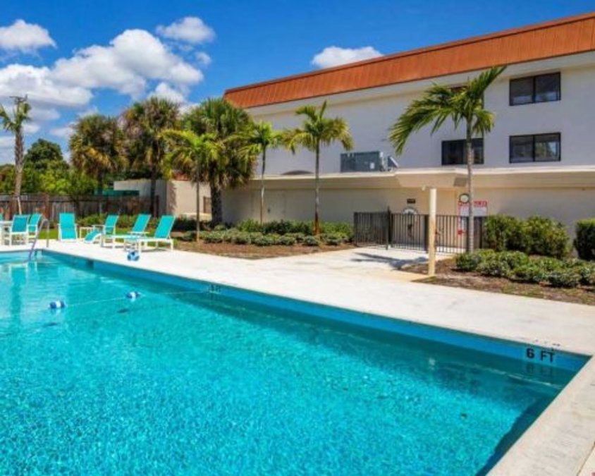 The Pointe at Ocean Boulevard