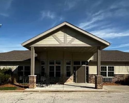 Dimensions Living Pewaukee East