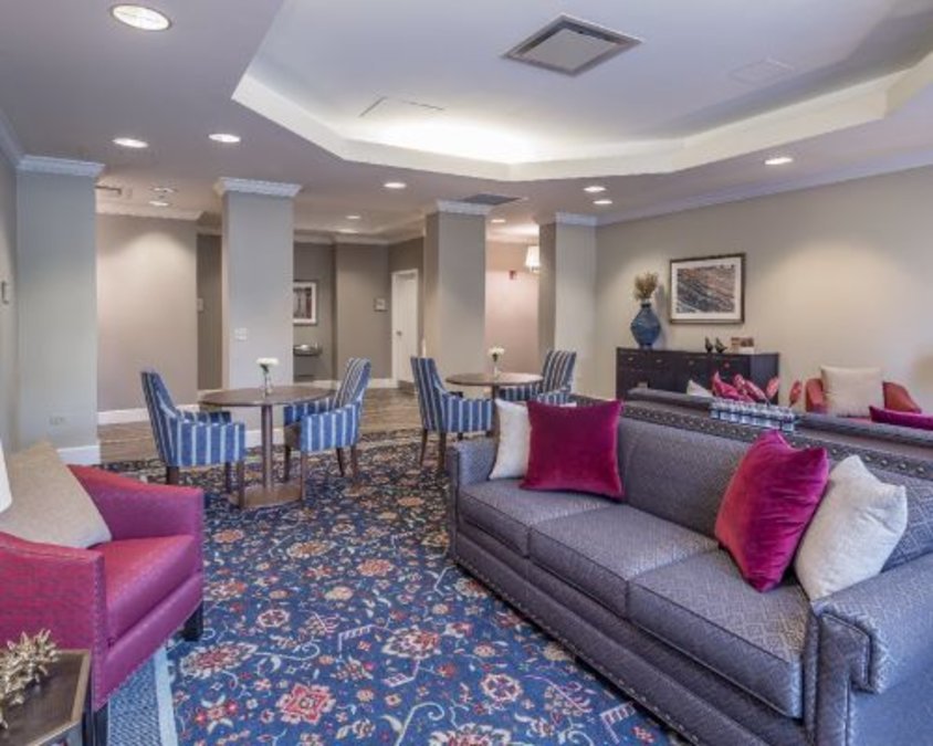 High Point Residence Chicago Northwest