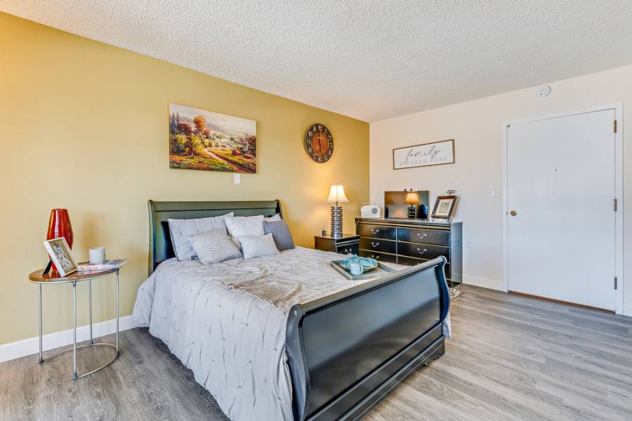 Burlingame Senior Living 