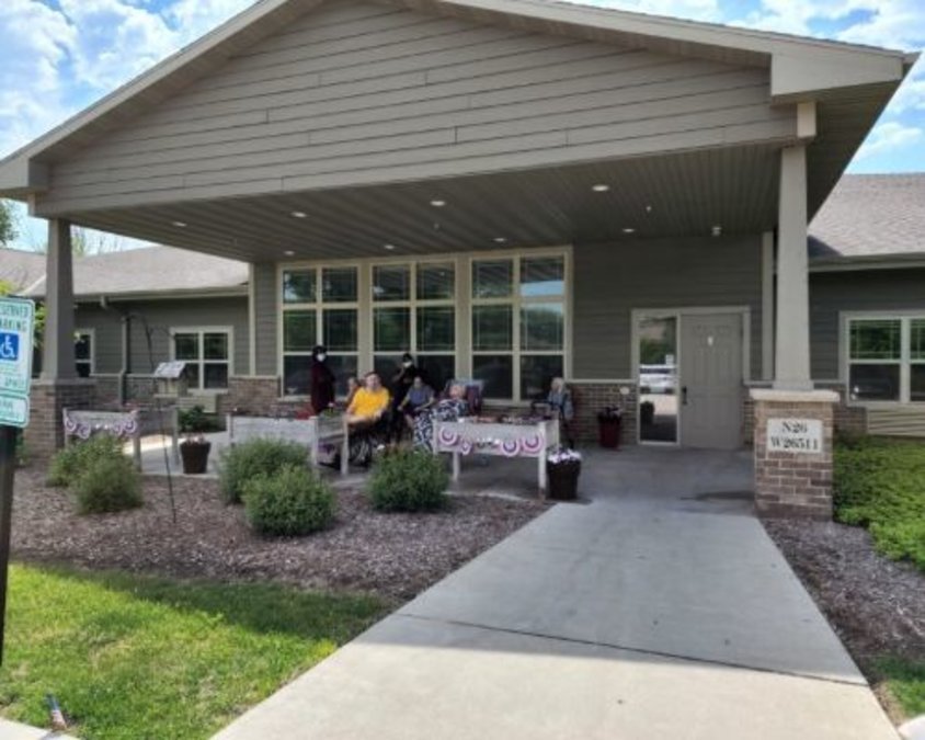 Dimensions Living Pewaukee West