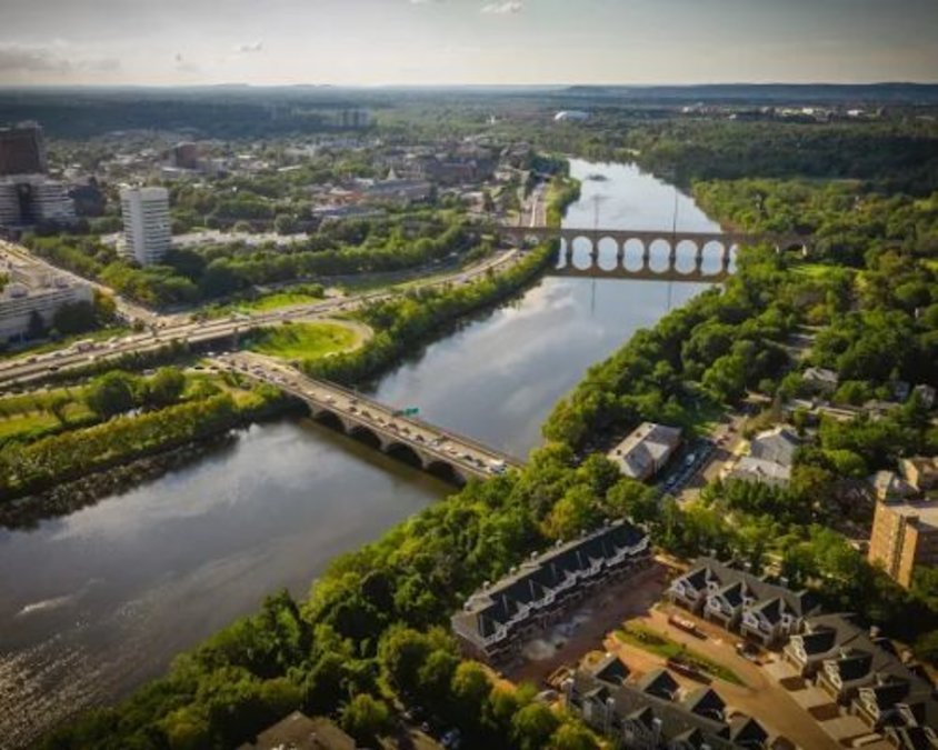 Mira Vie at East Brunswick