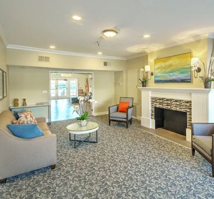 Canyon Trails at Topanga Senior Living