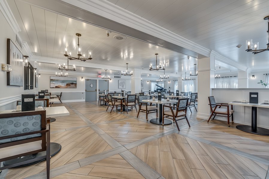 Serra Highlands Senior Living