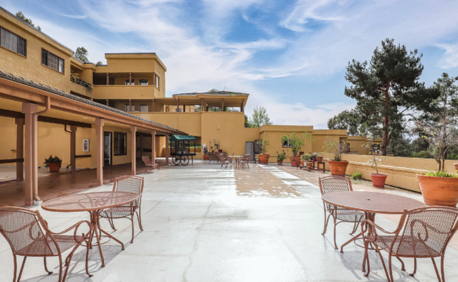 Gateway Park Senior Living