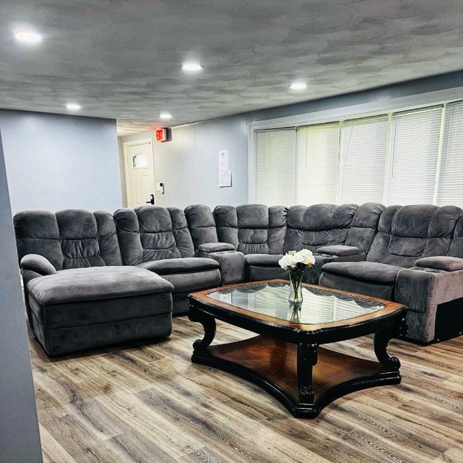 Aganze Home Care LLC